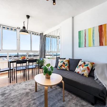 Apartment 2 Bed I Pool I Sea View